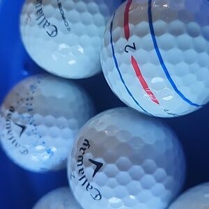 Callaway White Golf Balls Collection (7)